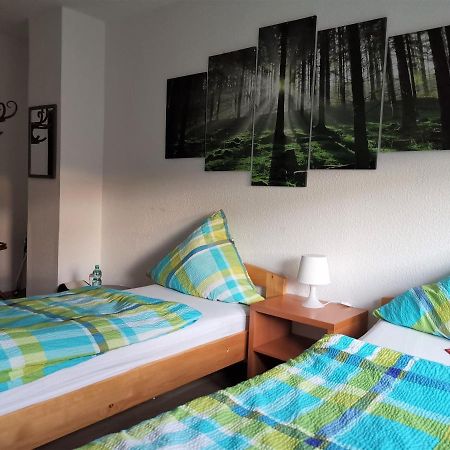 Pension Zum Hirsch Hattersheim am Main ภายนอก รูปภาพ