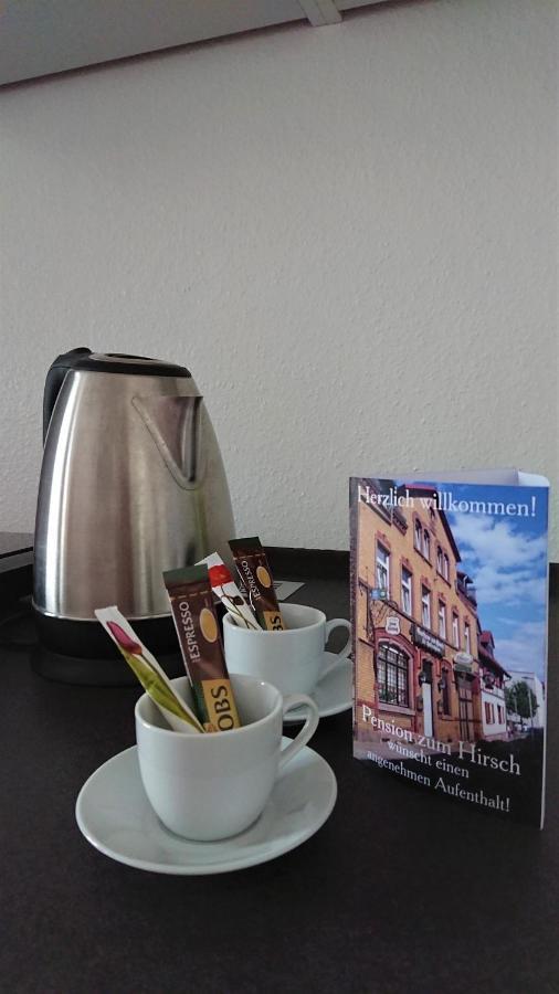 Hotel-Pension Zum Hirsch Hattersheim am Main ภายนอก รูปภาพ